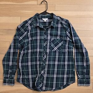 Time and Tru Men's Dark Green Plaid Button Down Shirt